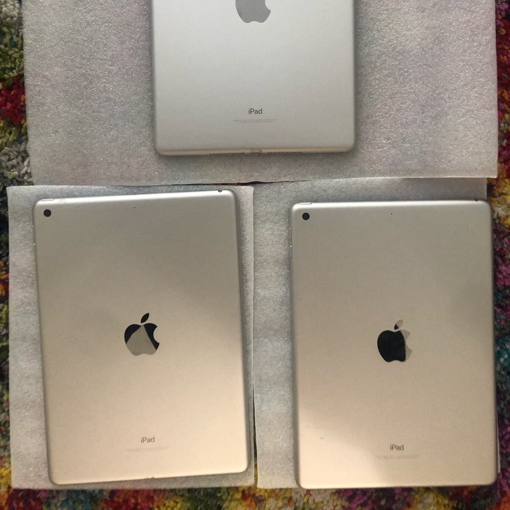 iPad 5th gen 32gb WiFi